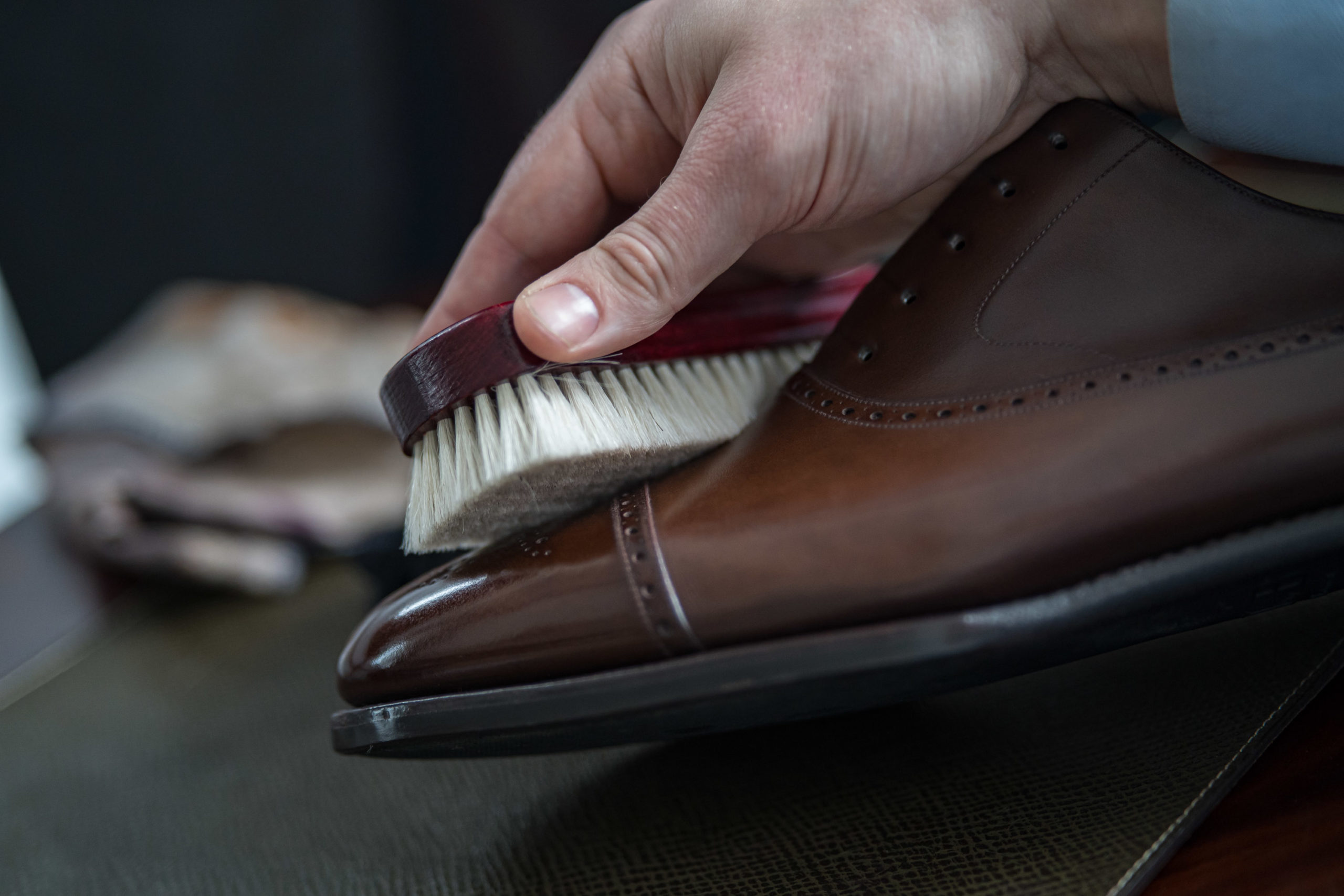 Best Shoe Shining Service in California Century City